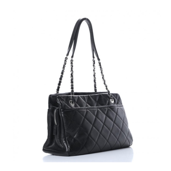 Chanel Caviar Timeless CC Soft Tote - Picture 4 of 10